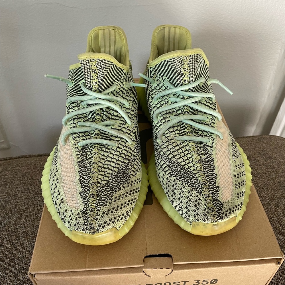 Adidas Yeezy boost 350 V2 “Yeezreel”